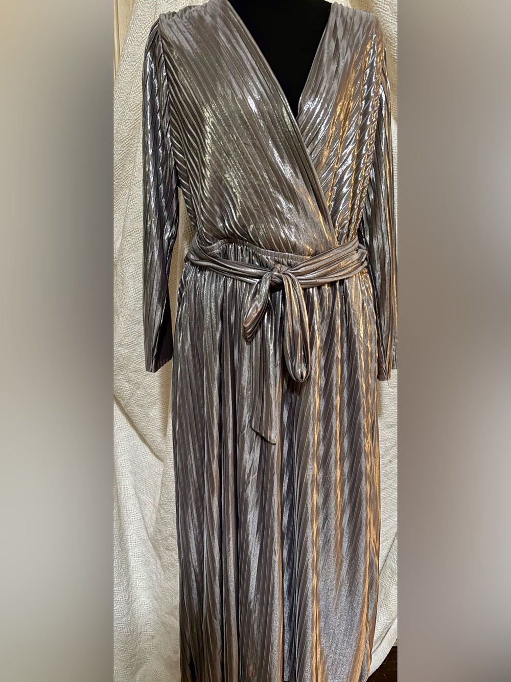 Lane Bryant Silver pleated dress NWT 18